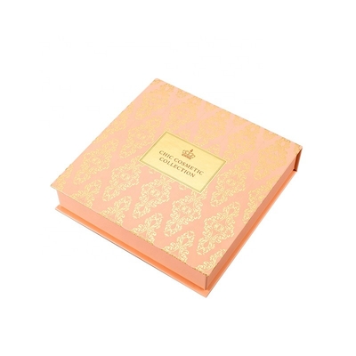 Kemasan Mewah Kustom Kosmetik Makeup Collection Box Magnetic Lid Closure Cardboard Gift Box Untuk Packing